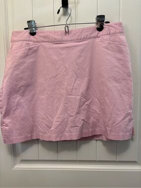 Lady Hagen Light Pink Skort with back zipper. Size 14. Breast Cancer Awareness.